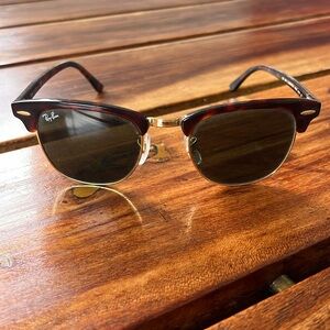 Ray-Ban | Clubmaster | RB3016 W0366